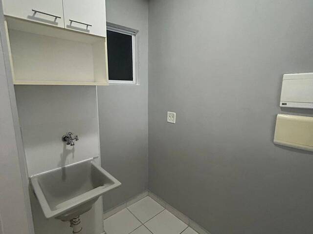 Casa para Locação em São José dos Campos - 2